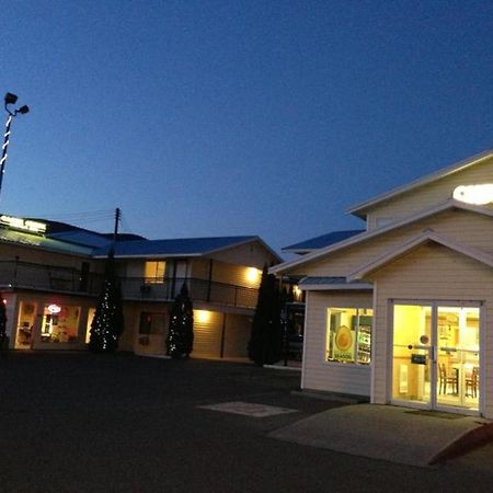 Cache Creek Inn Exterior photo