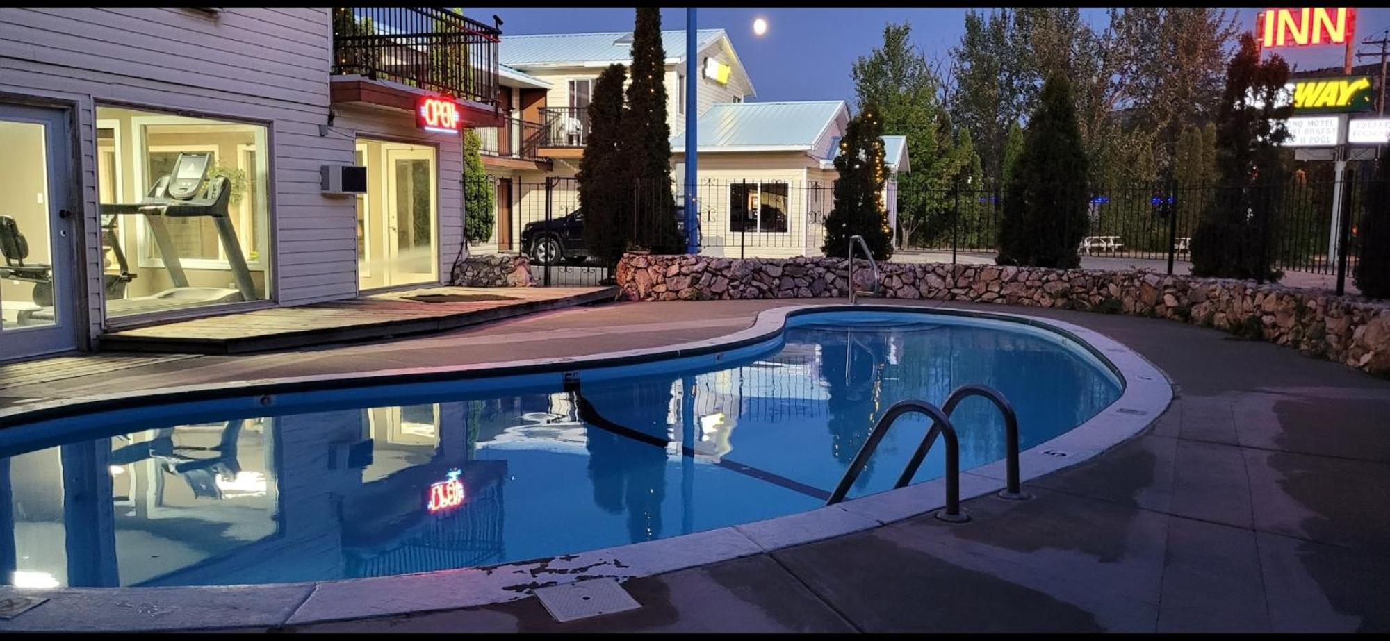 Cache Creek Inn Exterior photo