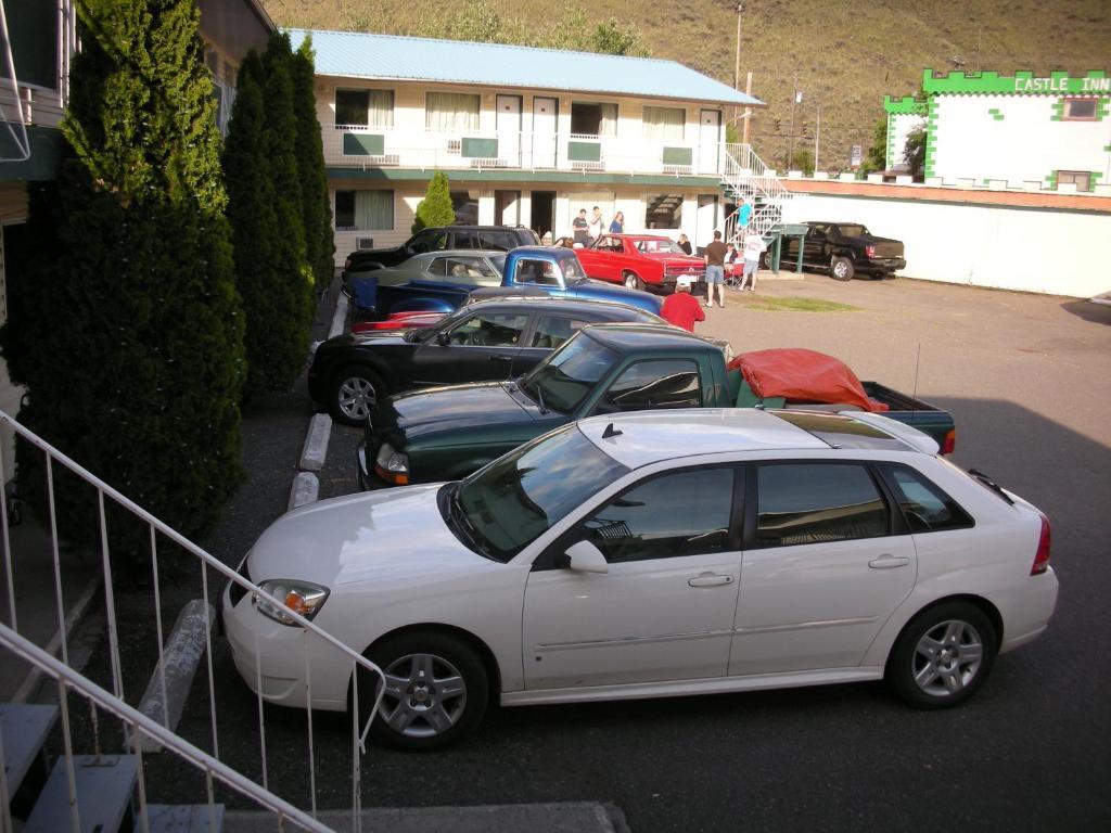 Cache Creek Inn Exterior photo